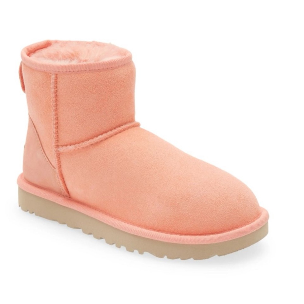 UGG Classic Mini II Genuine Shearling Lined Boot (Women)STARFISH PINK 6M NWT